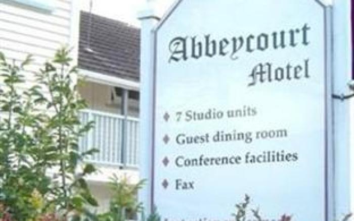Abbeycourt Motel