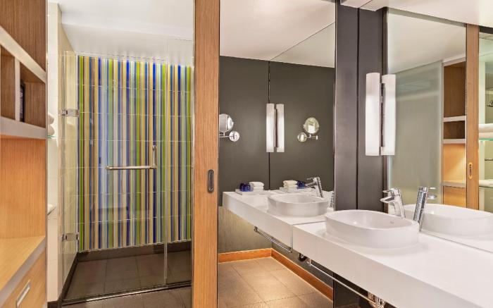 Aloft by Marriott Bangkok Sukhumvit 11