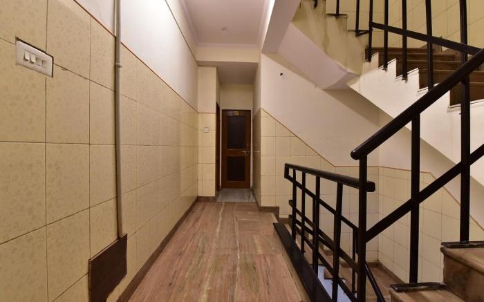 Hotel Amisha Palace