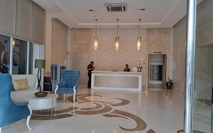 Cozy condo unit near NAIA T3