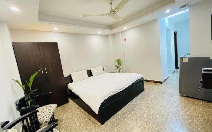 BedChambers Serviced Apartments, Sector 38