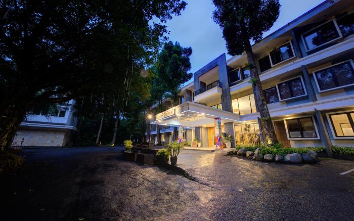 Safari Resort