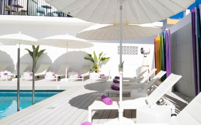 The Purple Hotel - Adults Only