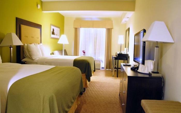 Holiday Inn Express & Suites Laurel Lakes By IHG