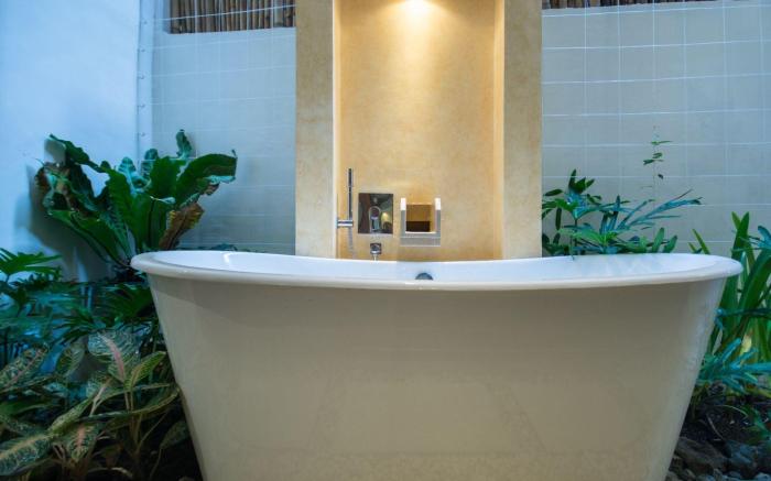 Ferra Hotel and Garden Suites