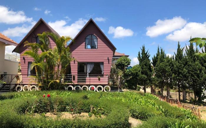 Pine Tree Homestay