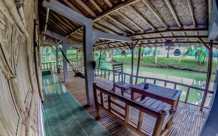 Baleku Bamboo Retreat