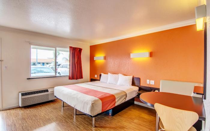 Motel 6 Manteca, CA