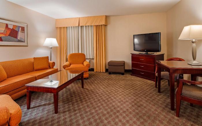 Best Western Plus West Covina Inn