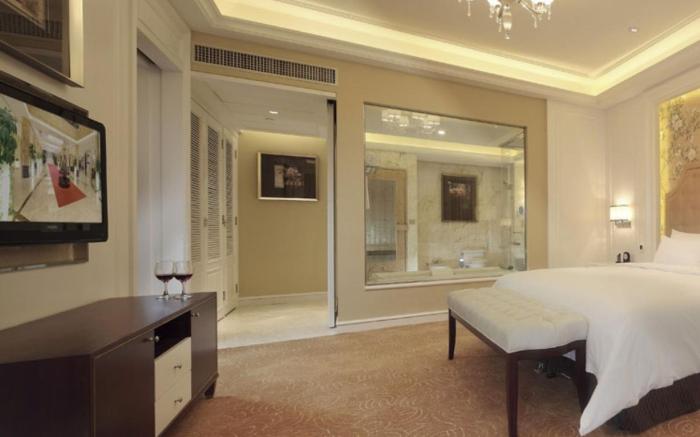 Venus Royal Hotel （Kirin Parkview Hotel）