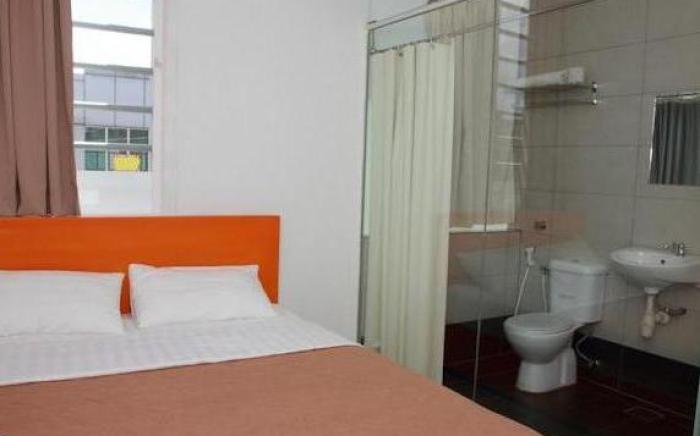 1 Hotel Kuchai Lama