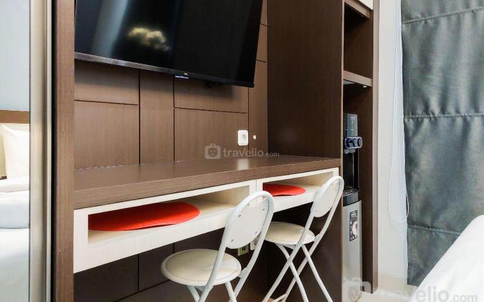 Fancy Nice Studio at Transpark Bintaro By Travelio