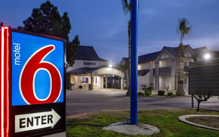 Motel 6 Buttonwillow, CA - Central