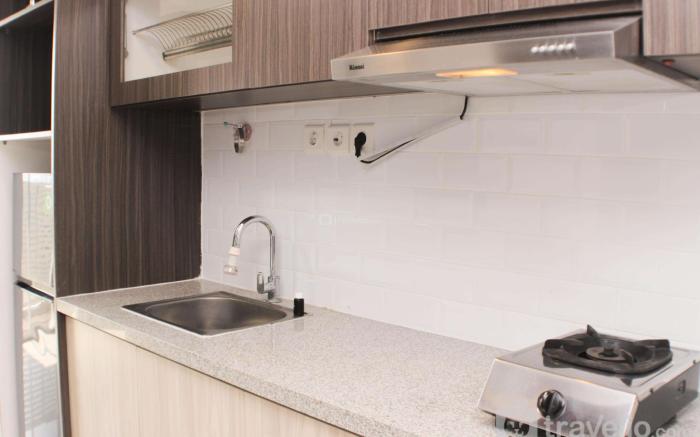 Nice and Comfy Studio West Vista Apt By Travelio