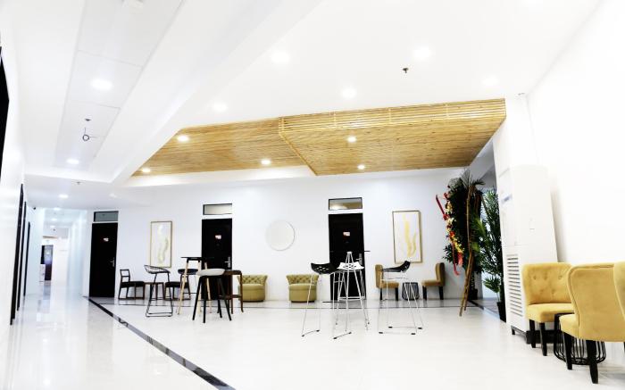 Travelbee Airport Inn