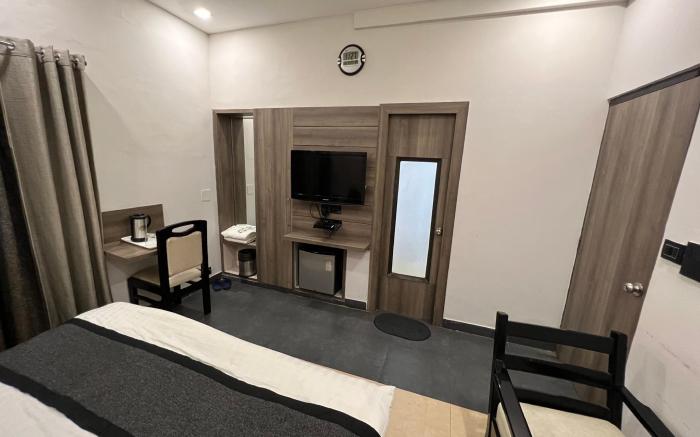 Hotel Deepshikha
