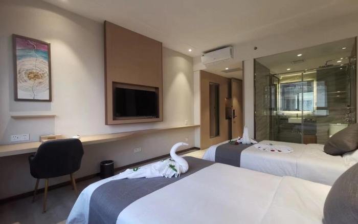 Easton Grand Hotel(易斯顿大酒店)