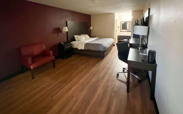 Quality Inn & Suites I-10 near Fiesta Texas
