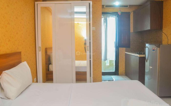 Cozy Studio @ Kebagusan City Apartment By Travelio