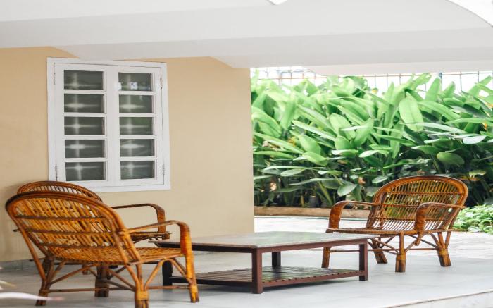Hanu Reddy Residences Wallace Garden