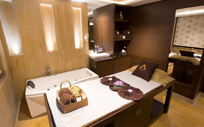 Golden Tulip Chandigarh - Panchkula
