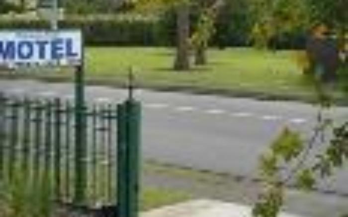 Walmsley Lodge Motel