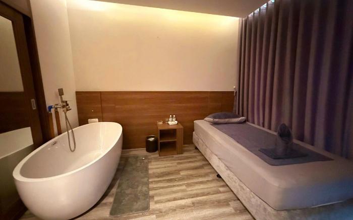 Astica Hotel Nha Trang