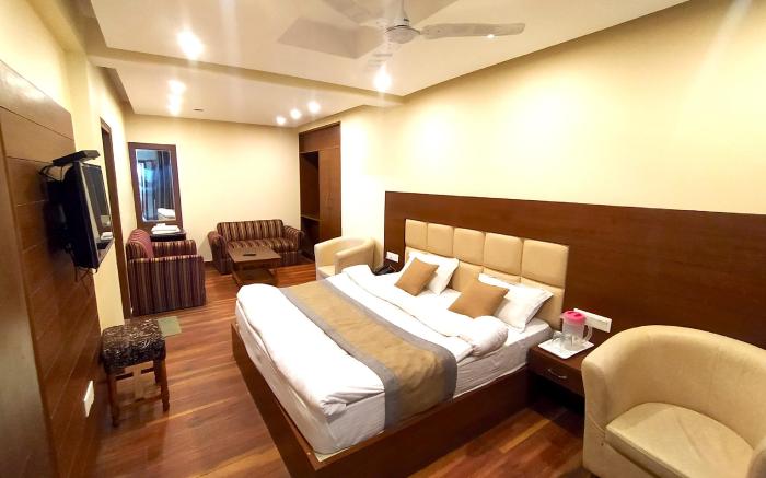 Hotel Samrat, Mussoorie