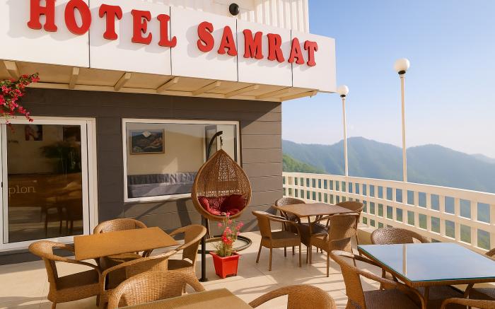 Hotel Samrat - On Mall Road 