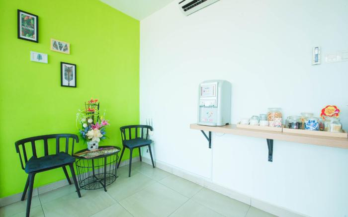 Hotel CIQ,  Wong Ah Fook