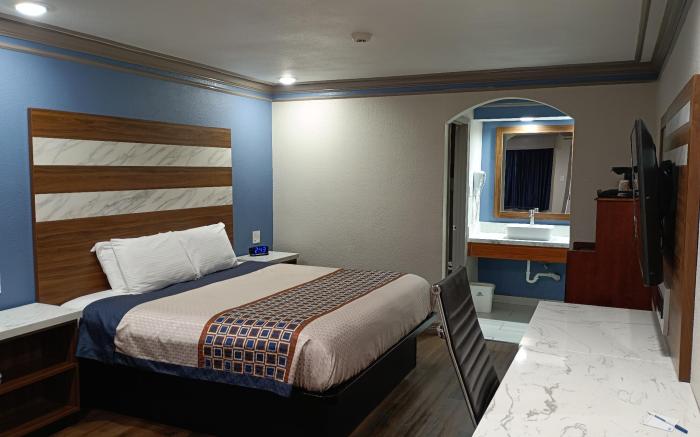 Americas Best Value Inn & Suites Alvin Houston