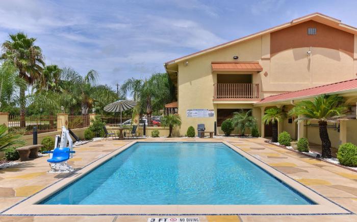 Americas Best Value Inn & Suites Alvin Houston