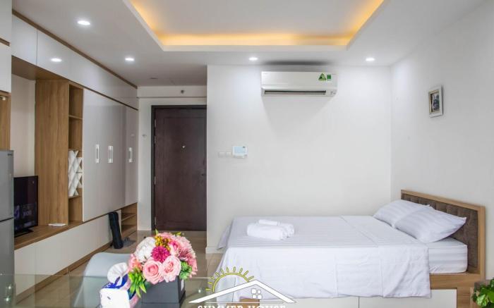 Summer- Studio Vinhomes Dcapital 119 Tran Duy Hung