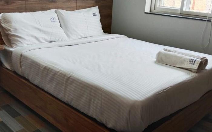 Season 4 Residences - 1BHK Furnished Apartment (near Tidel Park, IIT Madras and Apollo Cancer Centre