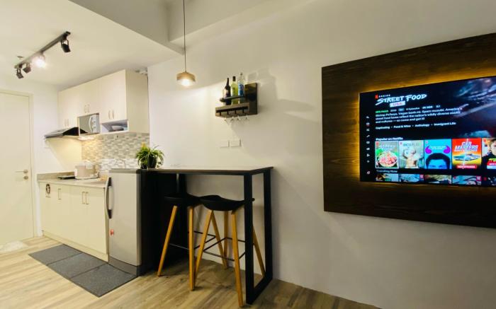 Cool Suite by Aki at SMDC Wind Residences Tagaytay