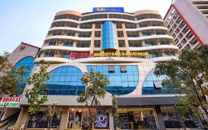 FabHotel Shree Balaji Apartment