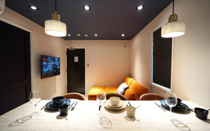 Real Life AOYAMA 1BR suite 2 double bed 3min metro