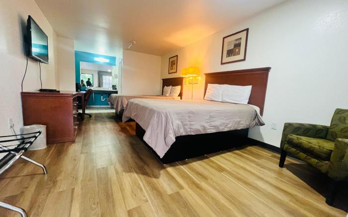 Capital O First Heritage Inn Rantoul IL I 57