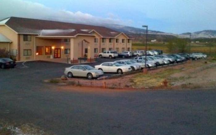 Red Sands Hotel