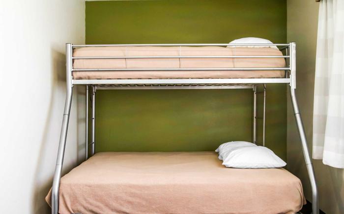 Sleep Inn & Suites Pleasant Hill - Des Moines