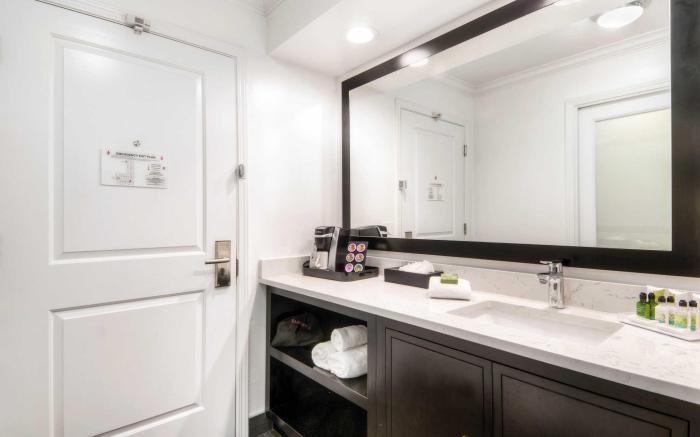 Aggie Inn, Ascend Hotel Collection