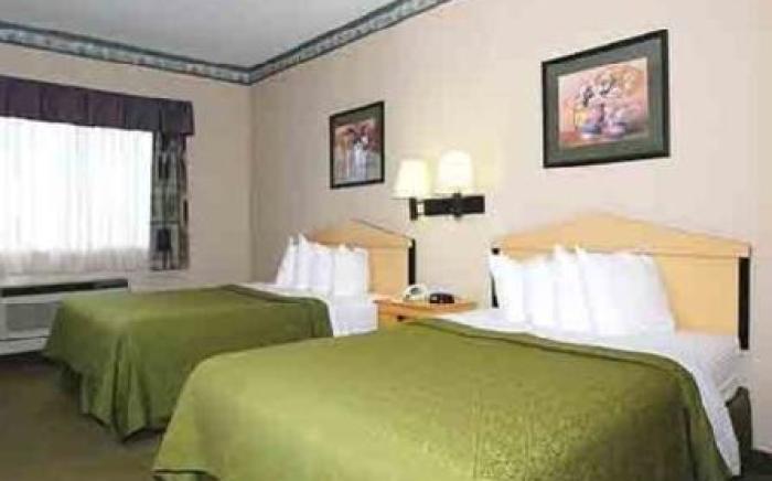 Quality Inn & Suites Pearl-Jackson