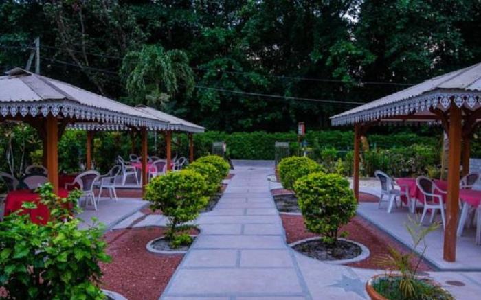 Zerof Self Catering Apartment