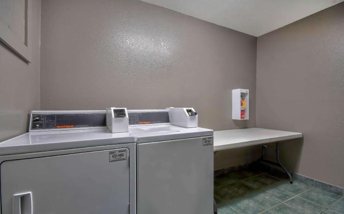 Motel 6 Texarkana, TX
