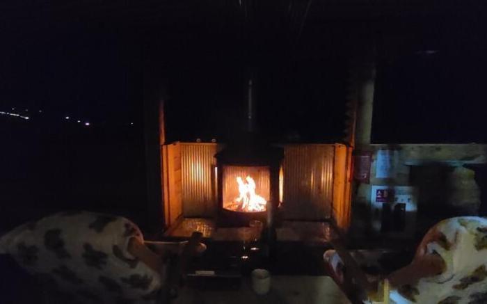 CAMP APRIL