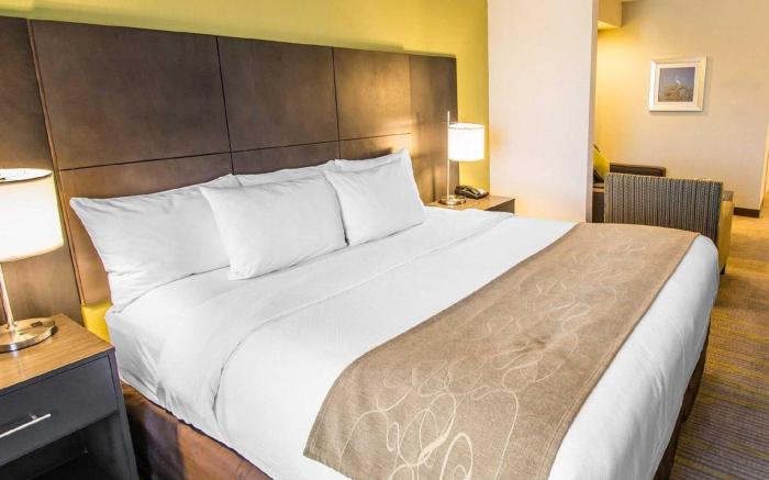 Comfort Suites Miami Airport North
