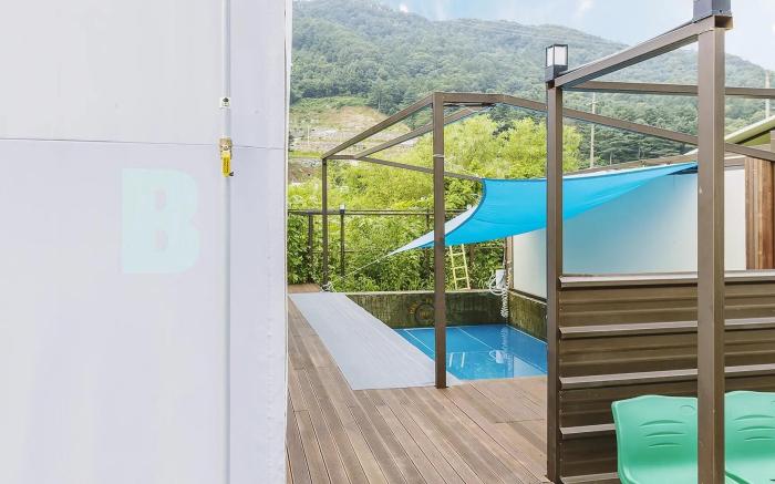 Gapyeong BD7S Glamping&caravan