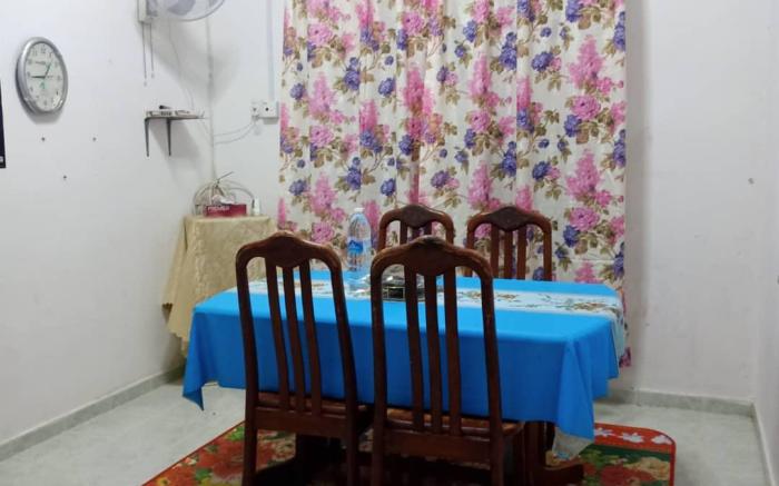 SYAH HOMESTAY SELESA UNTUK KELUARGA