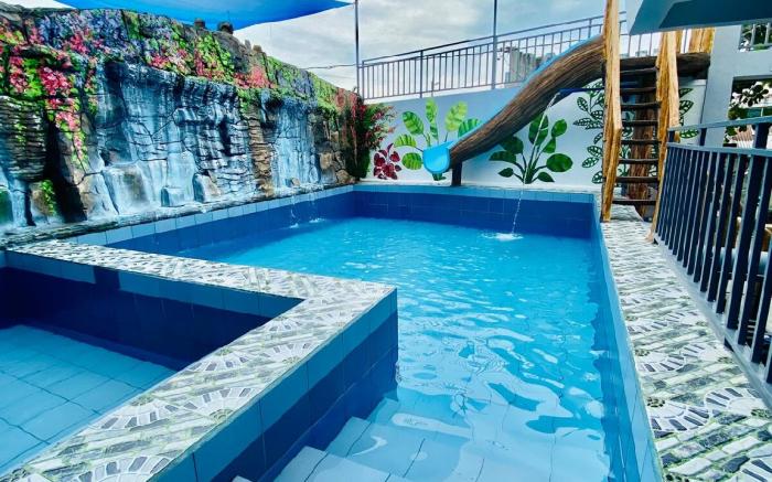 Relaxing 5-bedroom home with Private Spring Pools