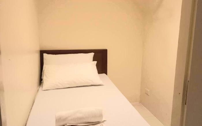 AFFORDABLE TAGAYTAY MONTELUCE 2 BR LOFT w/ POOL 70